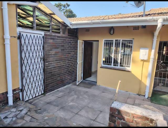 3 BEDROOM PROPERTY TO RENT IN PINELANDS